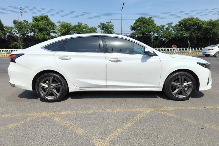 Used CHANGAN Ruicheng PLUS 2023 1.5T DCT Prestige Edition Exterior 9