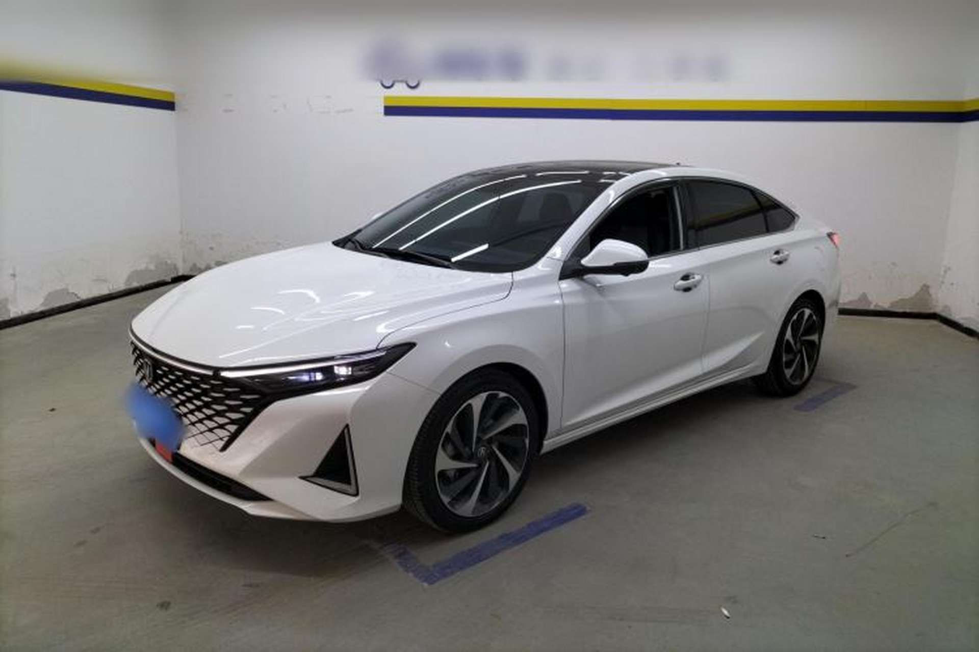 Used CHANGAN Ruicheng PLUS 2023 1.5T DCT Navigation Edition Front Left 45 Deg