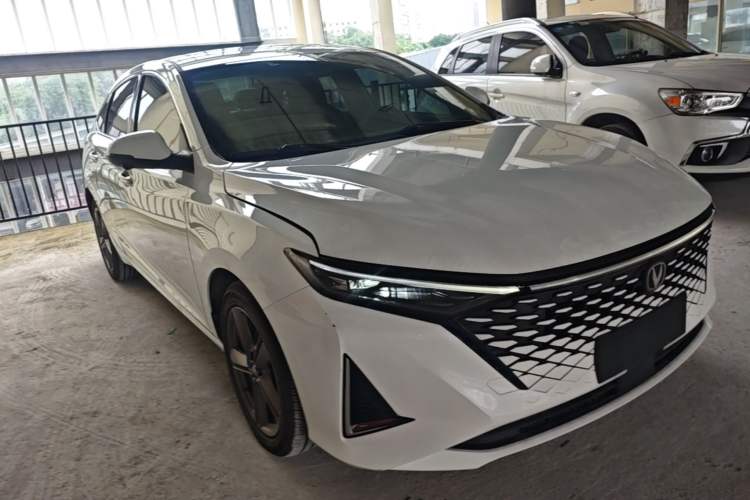 Used CHANGAN Ruicheng PLUS 2023 1.5T DCT Prestige Edition Front Right 45 Deg