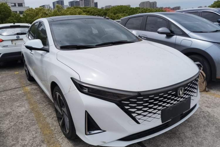 Used CHANGAN Ruicheng PLUS 2023 1.5T DCT Navigation Edition Front Right 45 Deg