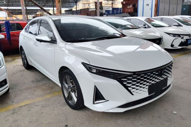 Used CHANGAN Ruicheng PLUS 2023 1.5T DCT Prestige Edition Front Right 45 Deg