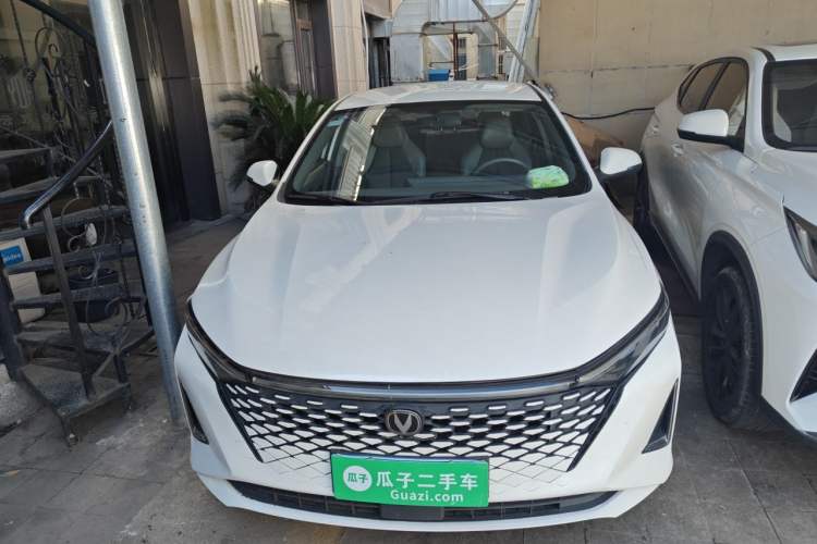 Used CHANGAN Ruicheng PLUS 2023 1.5T DCT Luxury Version Front
