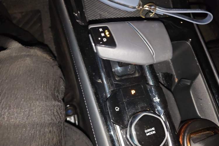 Used CHANGAN Ruicheng PLUS 2023 1.5T DCT Navigation Edition Gear Lever