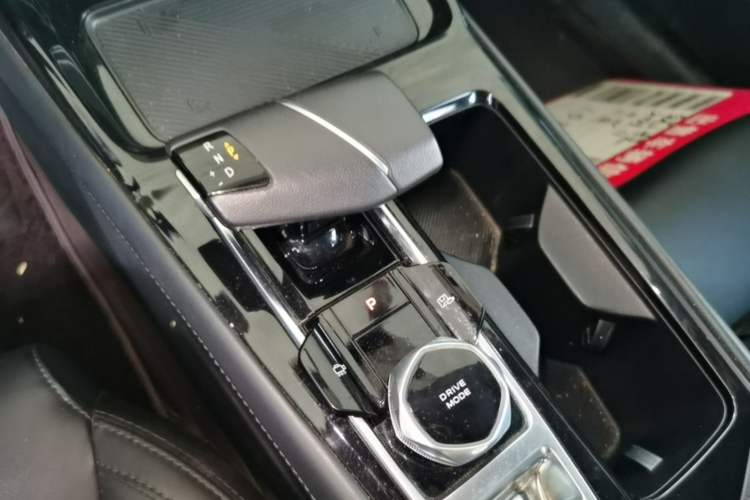Used CHANGAN Ruicheng PLUS 2023 1.5T DCT Prestige Edition Gear Lever