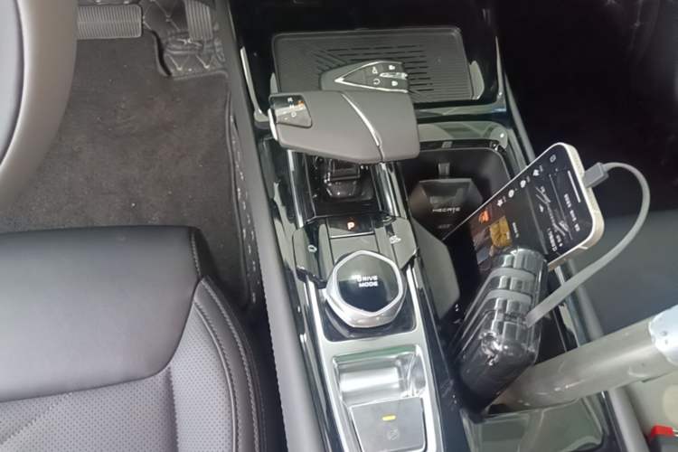 Used CHANGAN Ruicheng PLUS 2023 1.5T DCT Flagship Edition Gear Lever