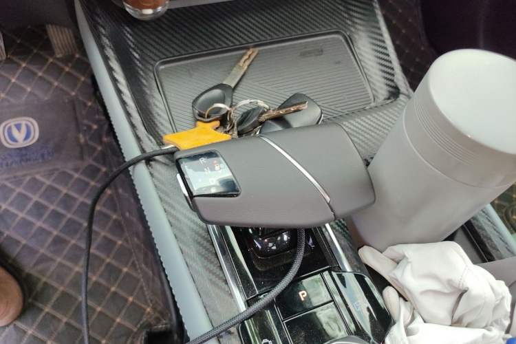 Used CHANGAN Ruicheng PLUS 2023 1.5T DCT Navigation Edition Gear Lever