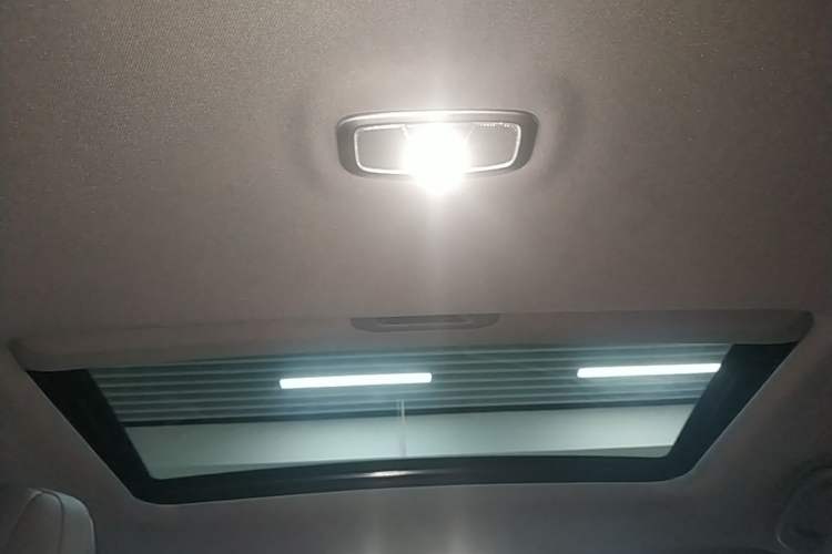 Used CHANGAN Ruicheng PLUS 2023 1.5T DCT Prestige Edition Headliner