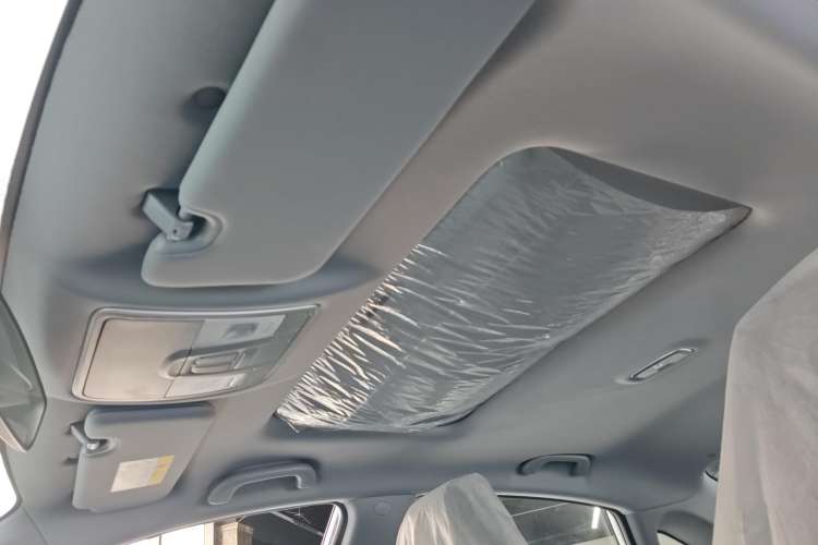 Used CHANGAN Ruicheng PLUS 2023 1.5T DCT Prestige Edition Headliner