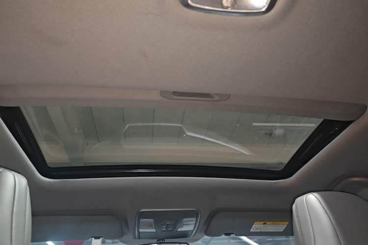 Used CHANGAN Ruicheng PLUS 2023 1.5T DCT Prestige Edition Headliner
