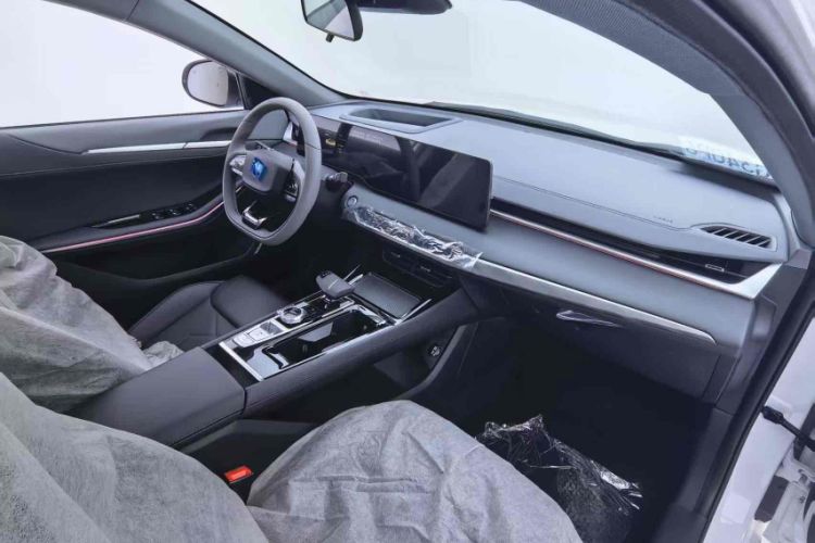 Used CHANGAN Ruicheng PLUS 2023 1.5T DCT Navigation Edition Interior 1
