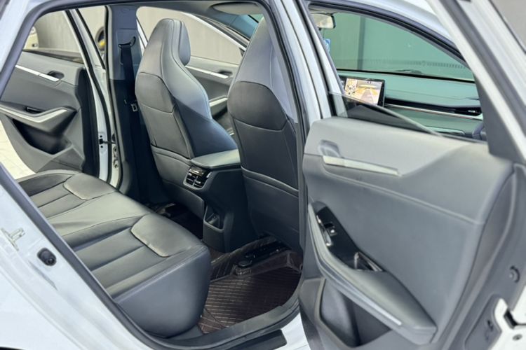 Used CHANGAN Ruicheng PLUS 2023 1.5T DCT Prestige Edition Interior 2