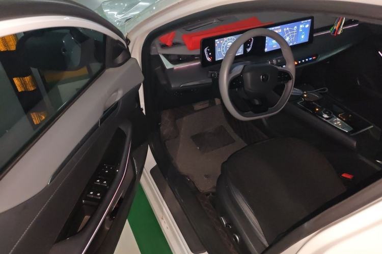 Used CHANGAN Ruicheng PLUS 2023 1.5T DCT Navigation Edition Interior 3