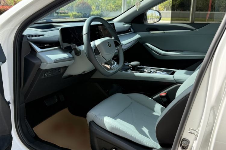 Used CHANGAN Ruicheng PLUS 2023 1.5T DCT Navigation Edition Interior 3