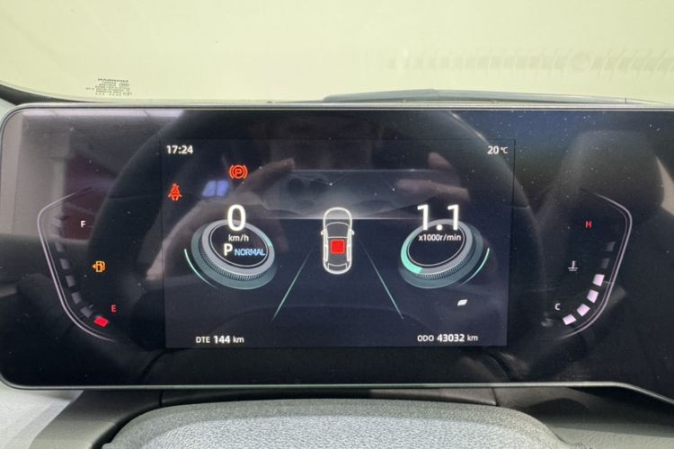 Used CHANGAN Ruicheng PLUS 2023 1.5T DCT Prestige Edition Interior 6