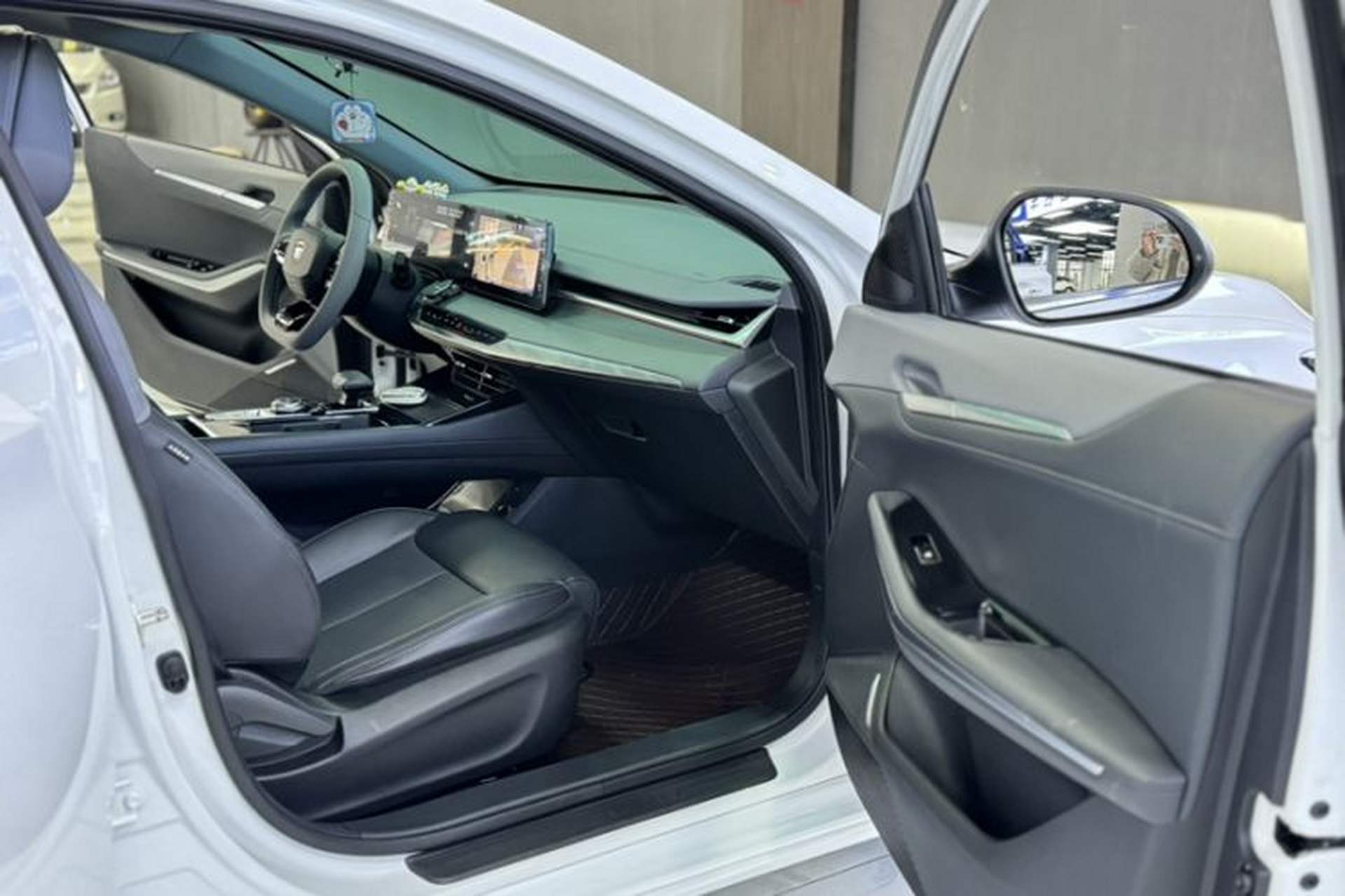 Used CHANGAN Ruicheng PLUS 2023 1.5T DCT Prestige Edition Interior 8