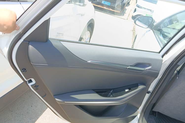 Used CHANGAN Ruicheng PLUS 2023 1.5T DCT Prestige Edition Interior 8
