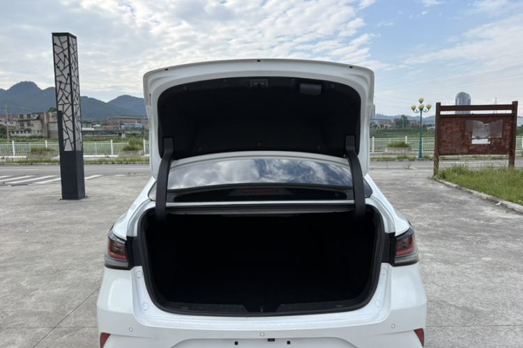 Used CHANGAN Ruicheng PLUS 2023 1.5T DCT Flagship Edition Interior 8