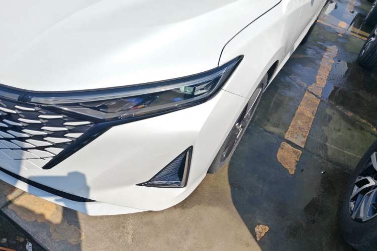 Used CHANGAN Ruicheng PLUS 2023 1.5T DCT Prestige Edition Left Front Headlight