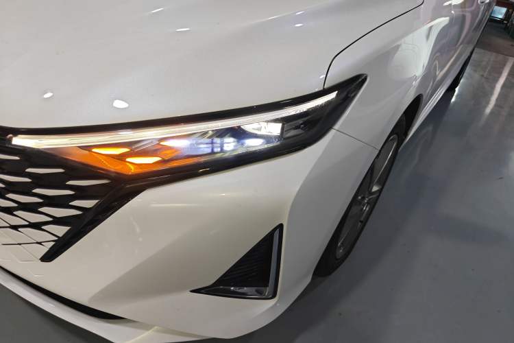 Used CHANGAN Ruicheng PLUS 2023 1.5T DCT Prestige Edition Left Front Headlight
