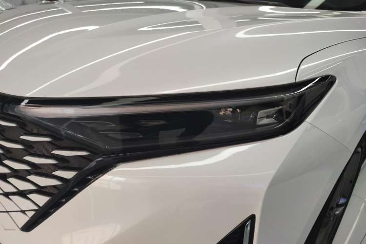 Used CHANGAN Ruicheng PLUS 2023 1.5T DCT Prestige Edition Left Front Headlight