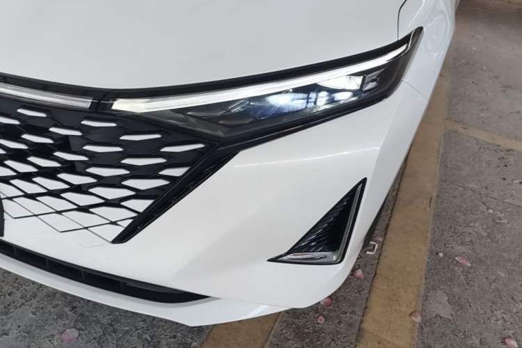 Used CHANGAN Ruicheng PLUS 2023 1.5T DCT Navigation Edition Left Front Headlight