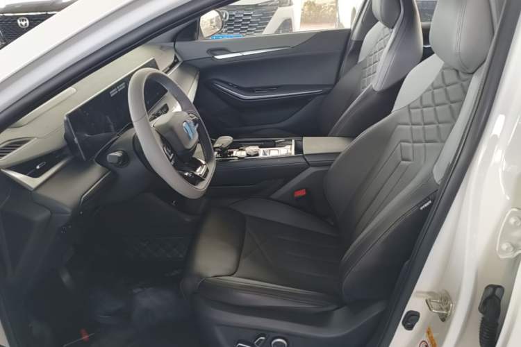 Used CHANGAN Ruicheng PLUS 2023 1.5T DCT Navigation Edition Left Front Seat