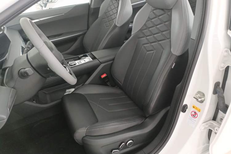 Used CHANGAN Ruicheng PLUS 2023 1.5T DCT Navigation Edition Left Front Seat