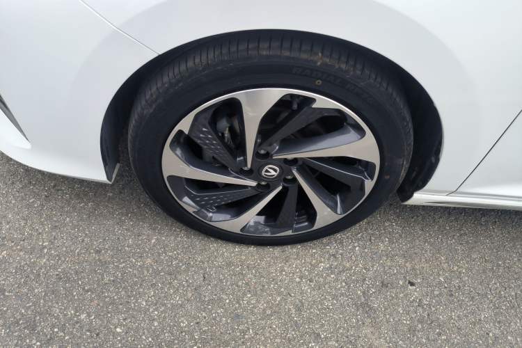 Used CHANGAN Ruicheng PLUS 2023 1.5T DCT Flagship Edition Left Front Wheel Hub