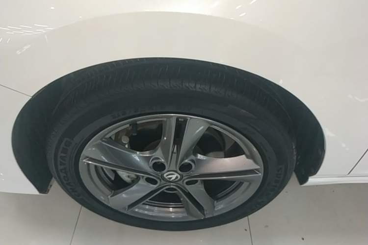 Used CHANGAN Ruicheng PLUS 2023 1.5T DCT Prestige Edition Left Front Wheel Hub