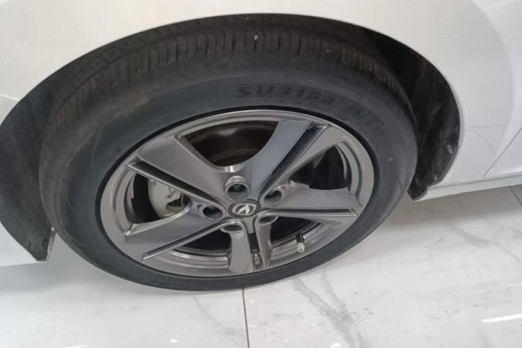 Used CHANGAN Ruicheng PLUS 2023 1.5T DCT Prestige Edition Left Front Wheel Hub