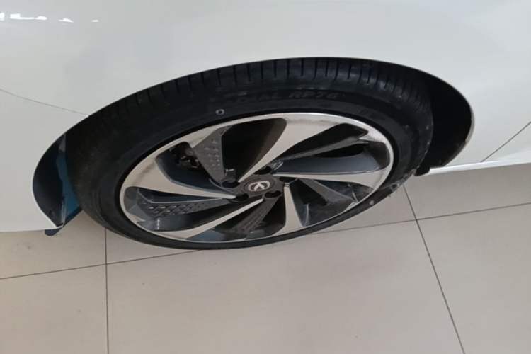 Used CHANGAN Ruicheng PLUS 2023 1.5T DCT Lingyue Trim Left Front Wheel Hub