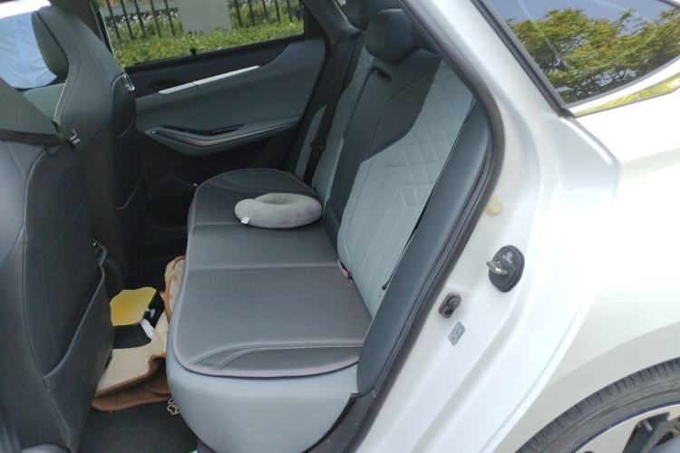 Used CHANGAN Ruicheng PLUS 2023 1.5T DCT Navigation Edition Left Rear Seat