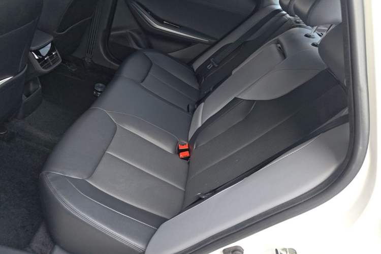 Used CHANGAN Ruicheng PLUS 2023 1.5T DCT Prestige Edition Left Rear Seat