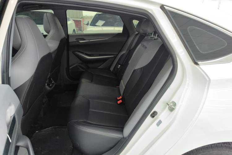 Used CHANGAN Ruicheng PLUS 2023 1.5T DCT Prestige Edition Left Rear Seat