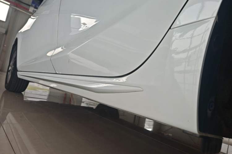 Used CHANGAN Ruicheng PLUS 2023 1.5T DCT Luxury Version Left Side Sill