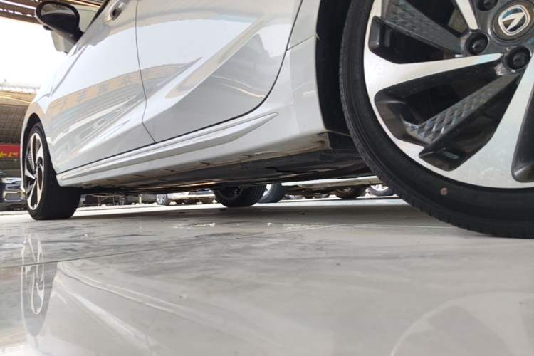 Used CHANGAN Ruicheng PLUS 2023 1.5T DCT Navigation Edition Left Side Sill