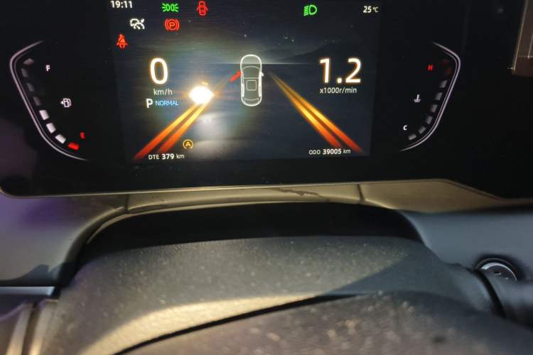 Used CHANGAN Ruicheng PLUS 2023 1.5T DCT Navigation Edition Odometer Close Up