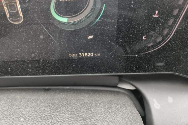 Used CHANGAN Ruicheng PLUS 2023 1.5T DCT Navigation Edition Odometer Close Up