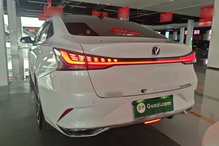Used CHANGAN Ruicheng PLUS 2023 1.5T DCT Navigation Edition Rear