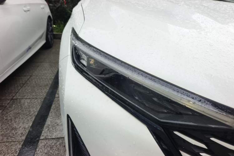 Used CHANGAN Ruicheng PLUS 2023 1.5T DCT Navigation Edition Right Front Headlight