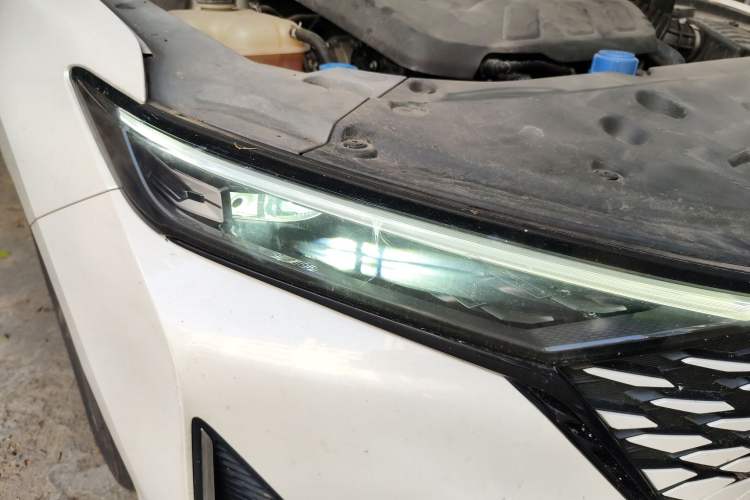 Used CHANGAN Ruicheng PLUS 2023 1.5T DCT Prestige Edition Right Front Headlight