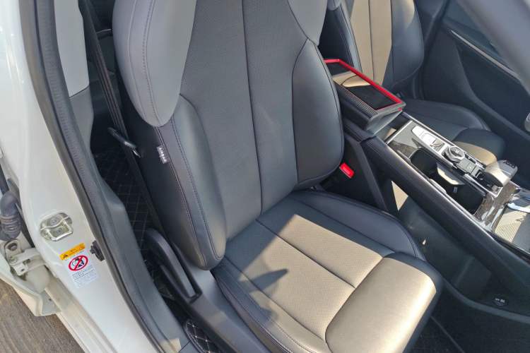 Used CHANGAN Ruicheng PLUS 2023 1.5T DCT Prestige Edition Right Front Seat