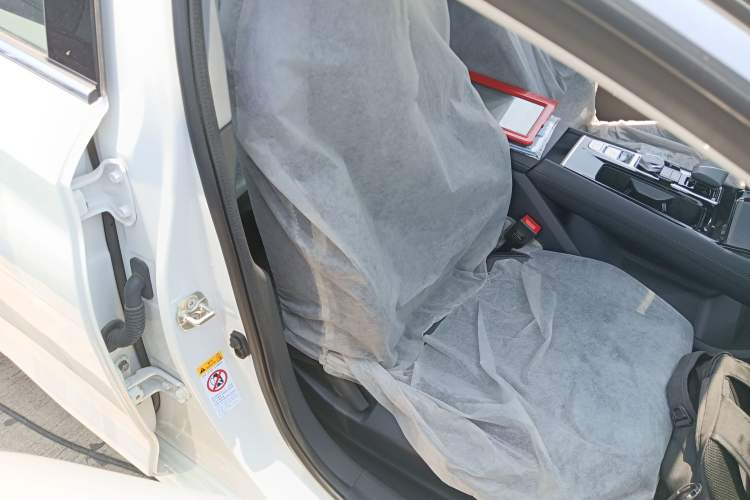 Used CHANGAN Ruicheng PLUS 2023 1.5T DCT Prestige Edition Right Front Seat