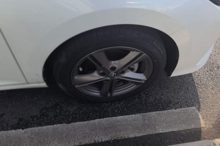 Used CHANGAN Ruicheng PLUS 2023 1.5T DCT Prestige Edition Right Front Wheel Hub