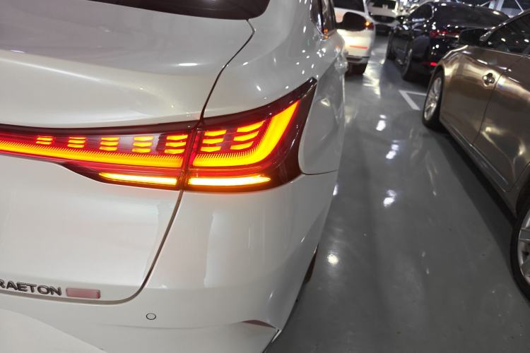Used CHANGAN Ruicheng PLUS 2023 1.5T DCT Prestige Edition Right Rear Taillight
