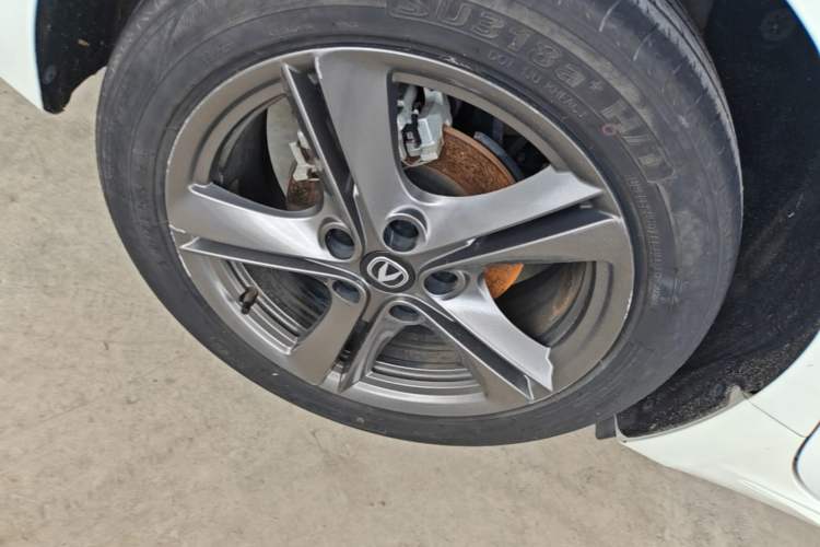 Used CHANGAN Ruicheng PLUS 2023 1.5T DCT Prestige Edition Right Rear Wheel Hub