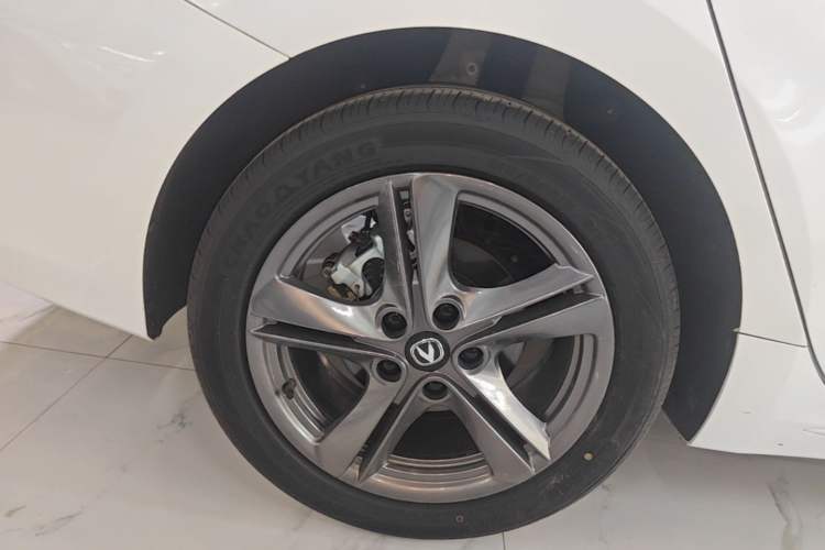 Used CHANGAN Ruicheng PLUS 2023 1.5T DCT Prestige Edition Right Rear Wheel Hub