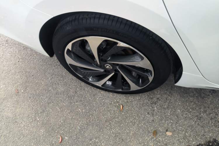 Used CHANGAN Ruicheng PLUS 2023 1.5T DCT Flagship Edition Right Rear Wheel Hub