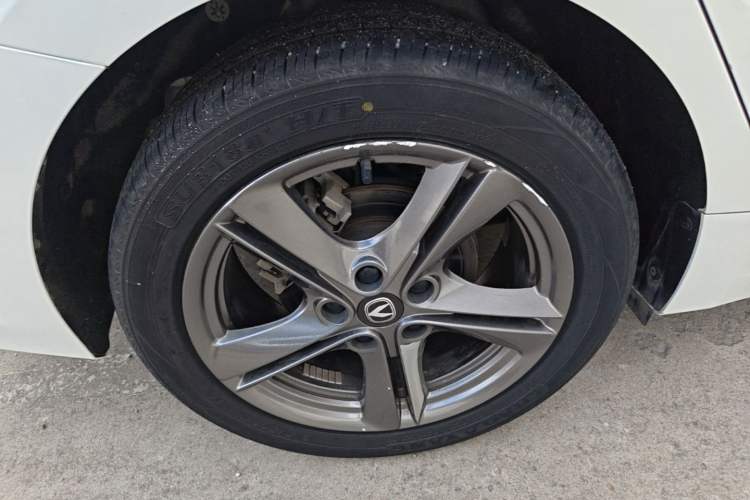 Used CHANGAN Ruicheng PLUS 2023 1.5T DCT Prestige Edition Right Rear Wheel Hub
