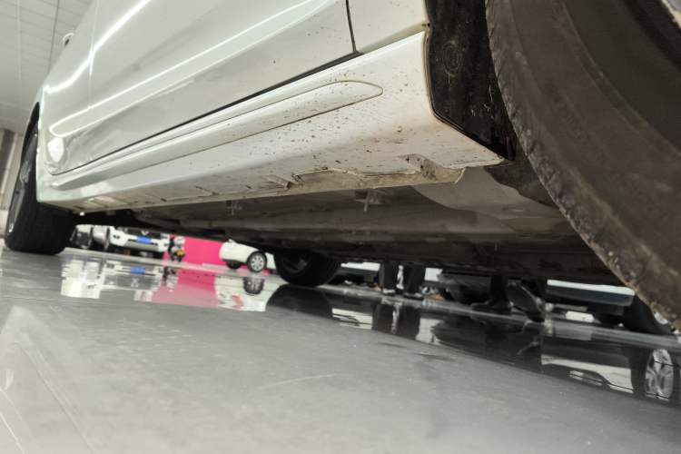 Used CHANGAN Ruicheng PLUS 2023 1.5T DCT Prestige Edition Right Side Sill